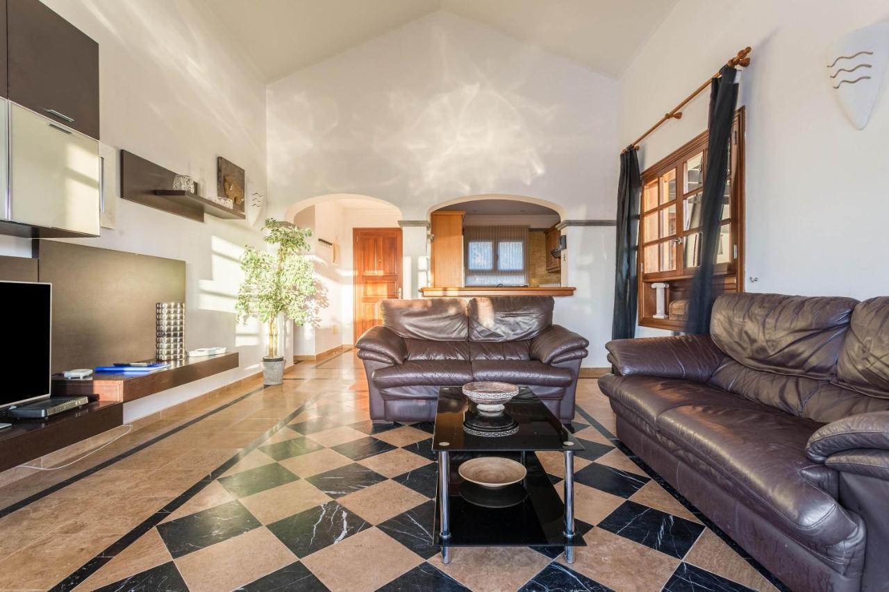 Villa Tania Плая Бланка Екстериор снимка