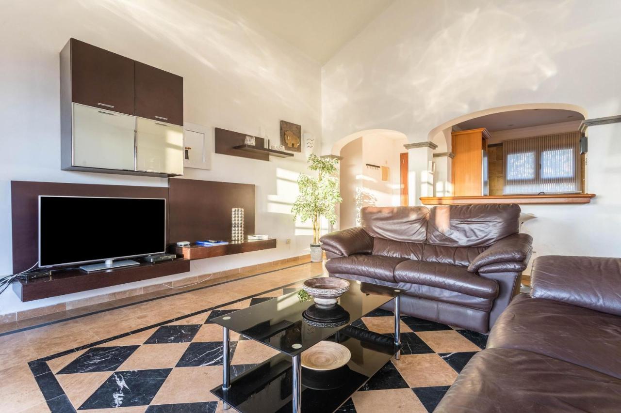 Villa Tania Плая Бланка Екстериор снимка